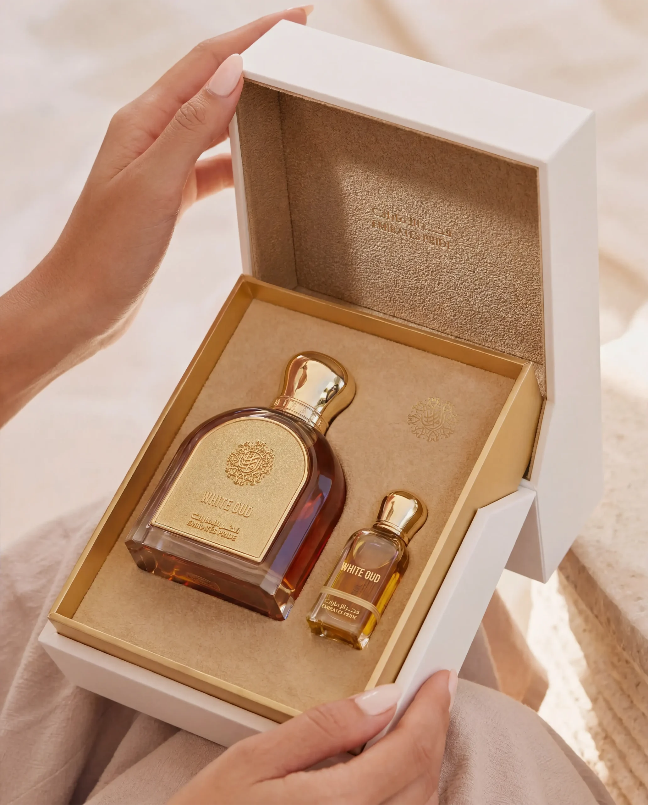 White Oud Set 100ml EDP + 8ml Oil by Emirates Pride